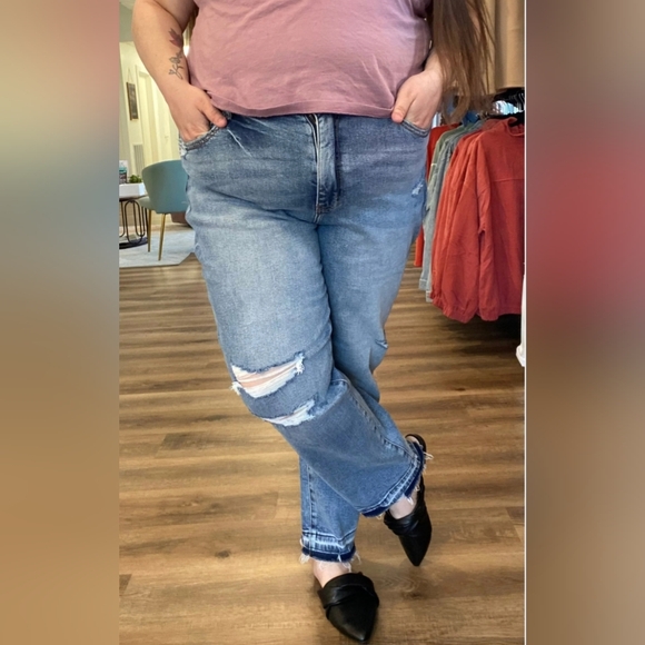 Vervet Lovervet Lena High Rise Straight Crop Released Hem Jeans Plus 14, 18, 20 - Picture 2 of 11